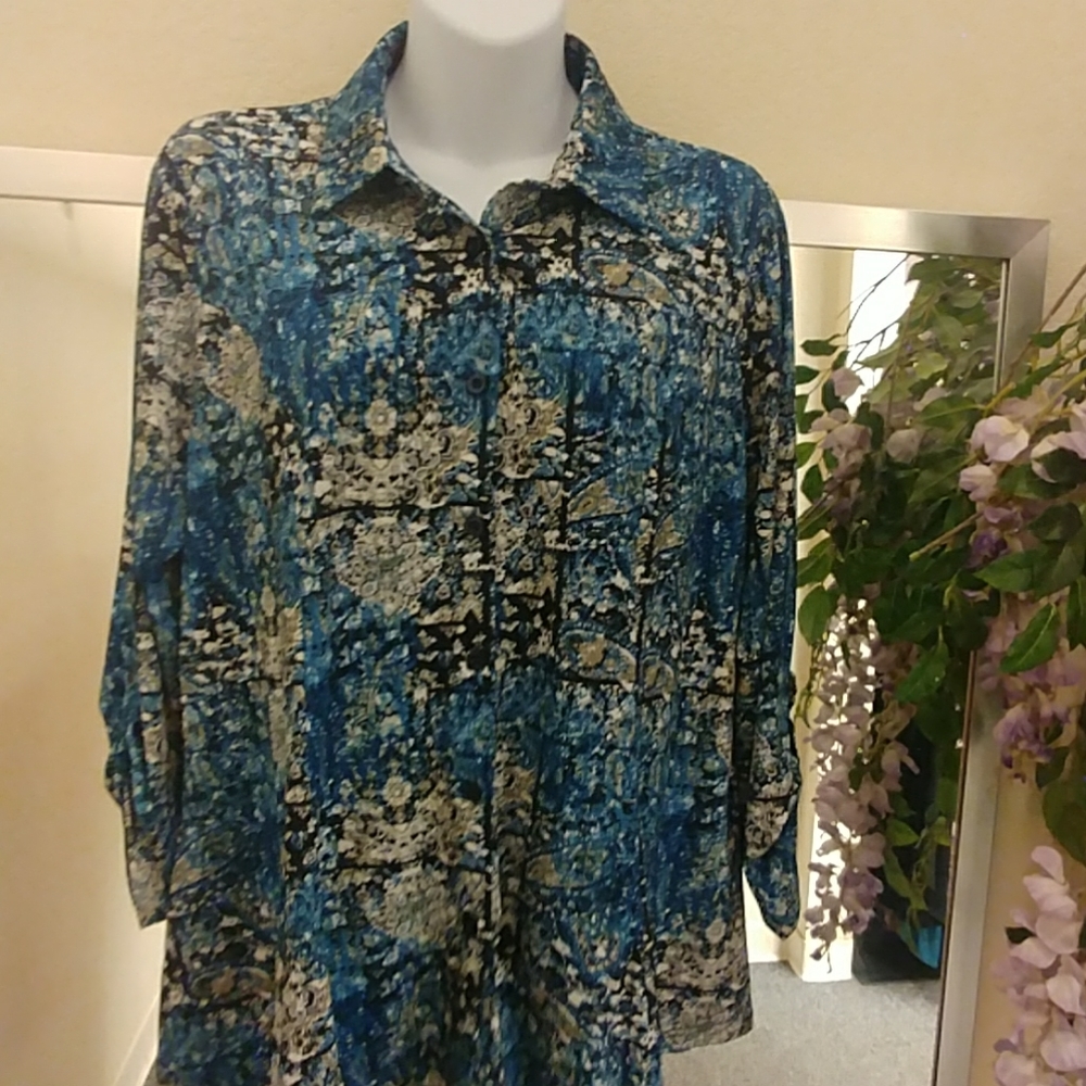 Knapp Studio Paisley Printed Tunic Top